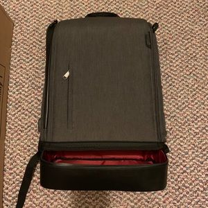 Vianetic 20L Backpack diaper bag in Dark Mica